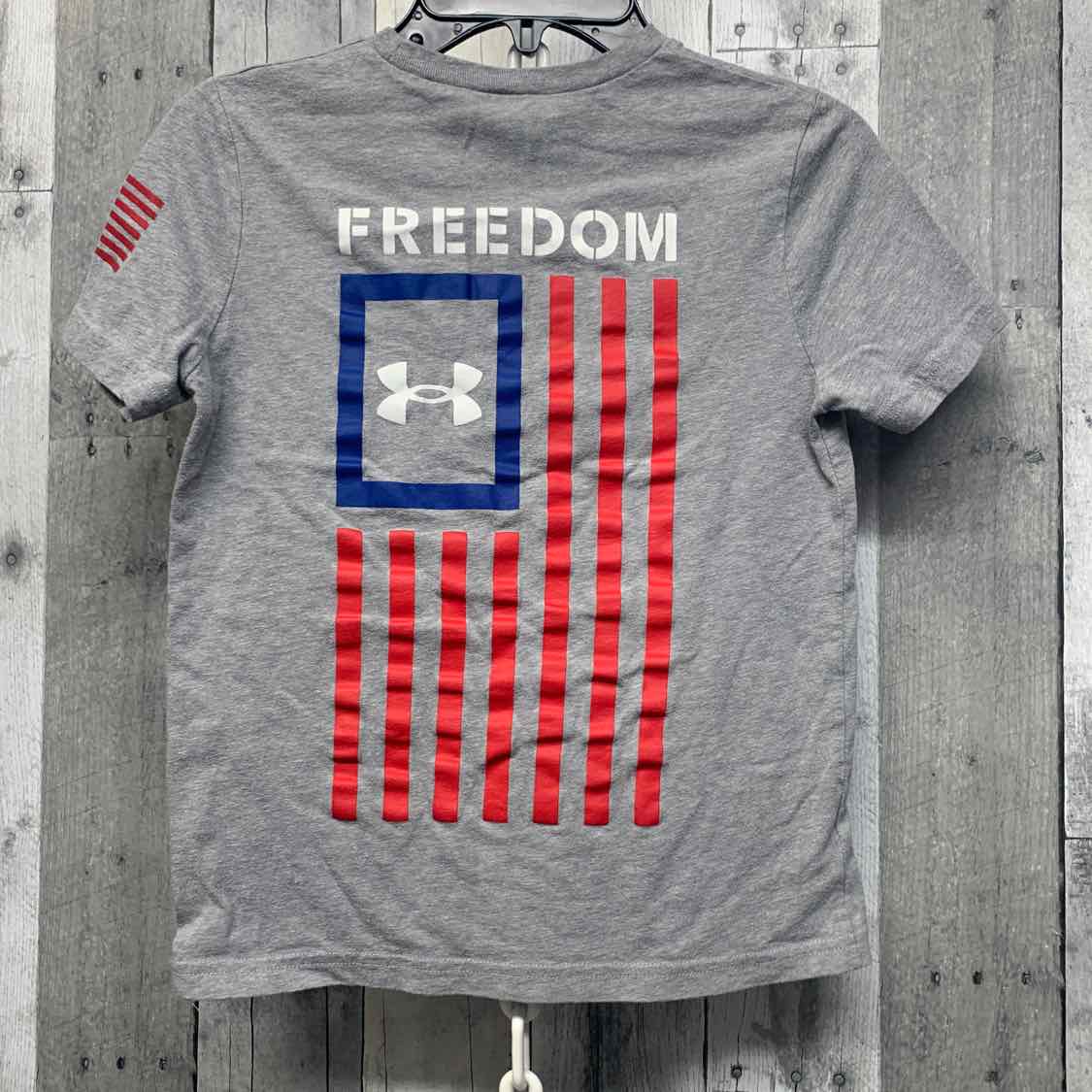 Size Small Gray Graphic Sport Brand T Shirt