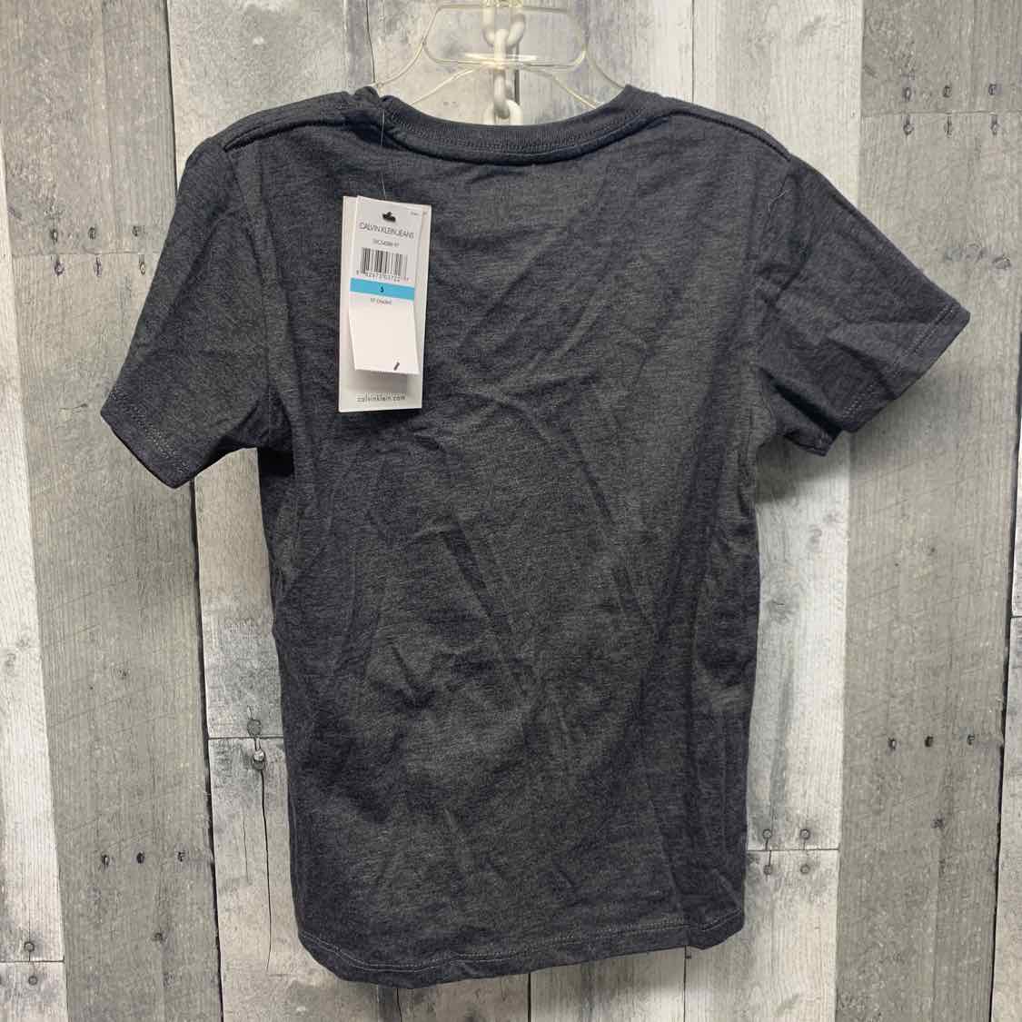 Size 5 Gray Calvin Klein T Shirt