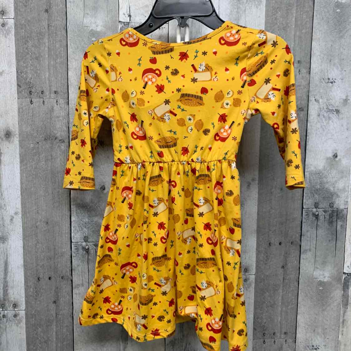 Size 6 Yellow/Red B Brand LS Dress