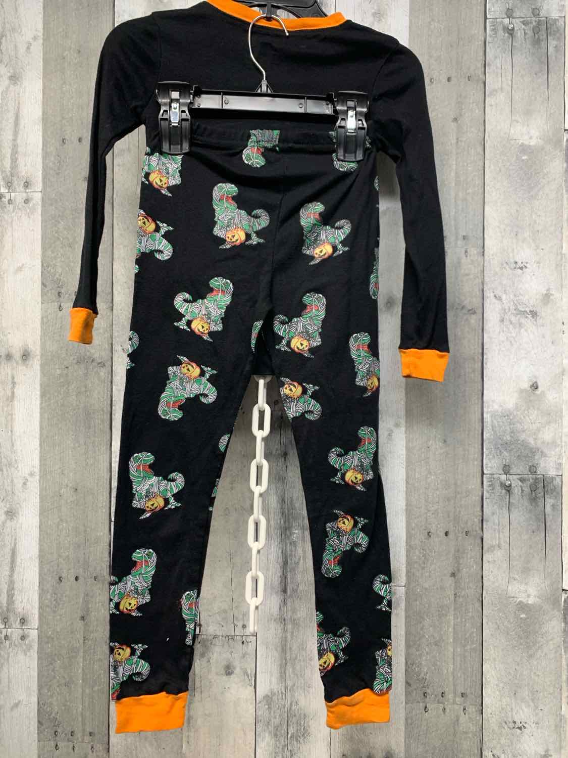 Size 7 Black B Brand 2pc PJs