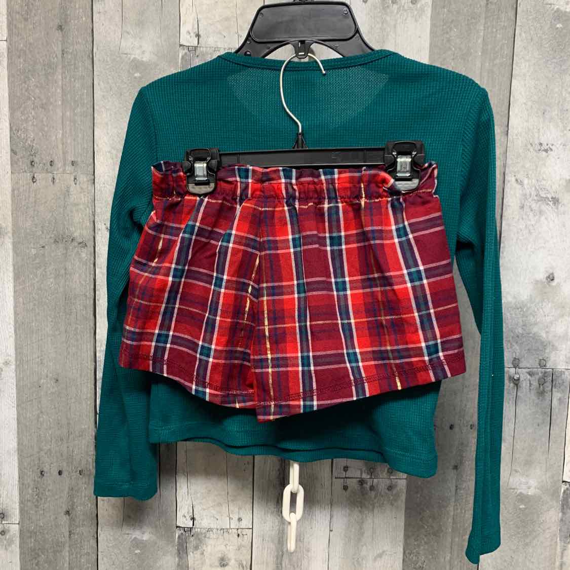 Size 8 Green/Red B Brand 2pc PJs