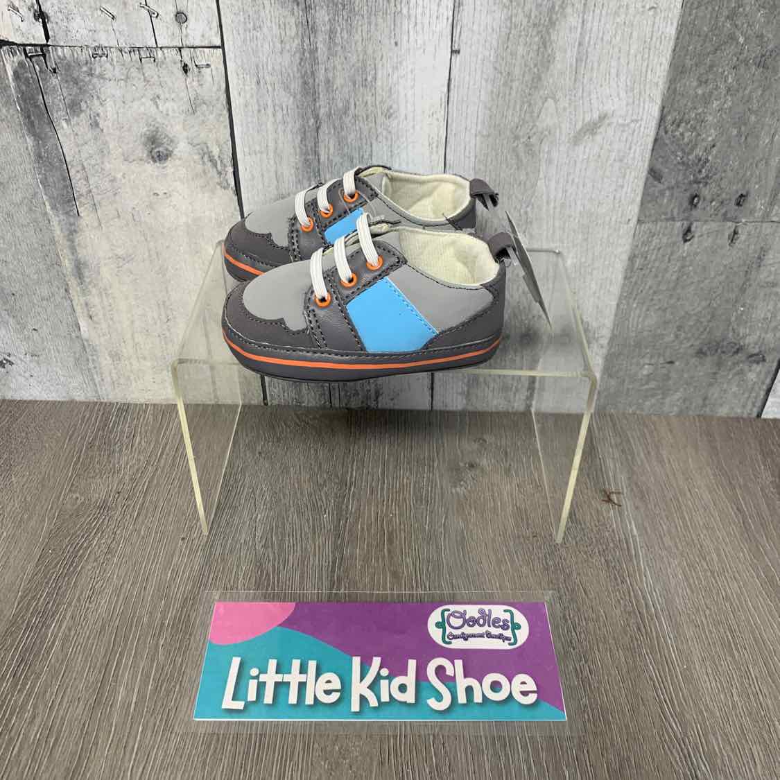 Size 3-6 Months Gray/Blue Child of Mine Soft Sole Shoes