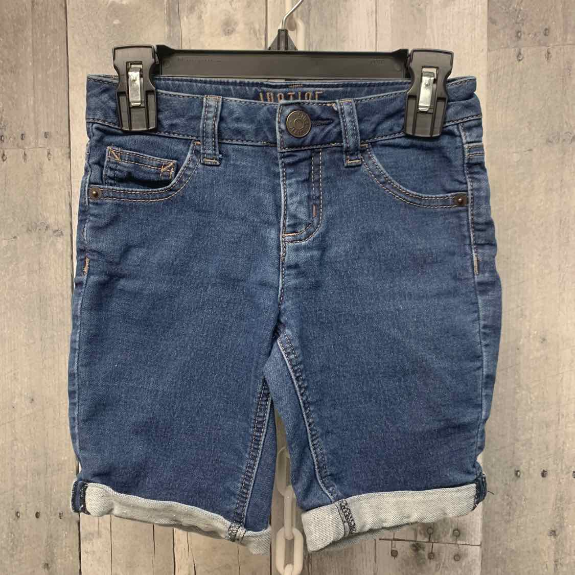 Size 8 Denim Justice Capris