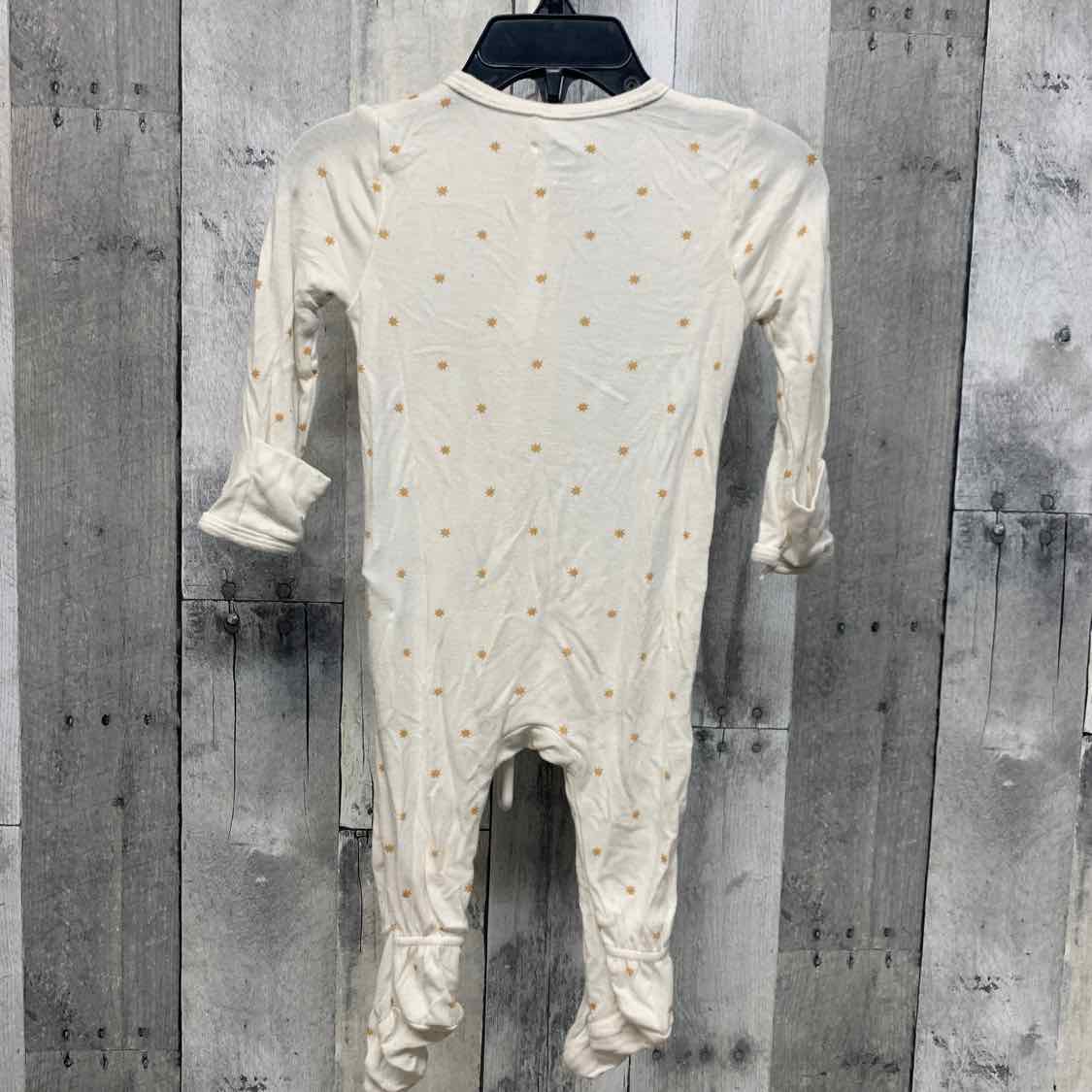 Size 3-6 Months White/Gold Cloud Island Footy PJs