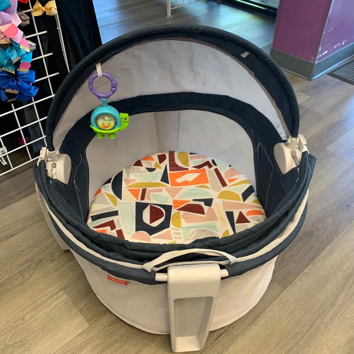 Fisher Price Navy Play Yard