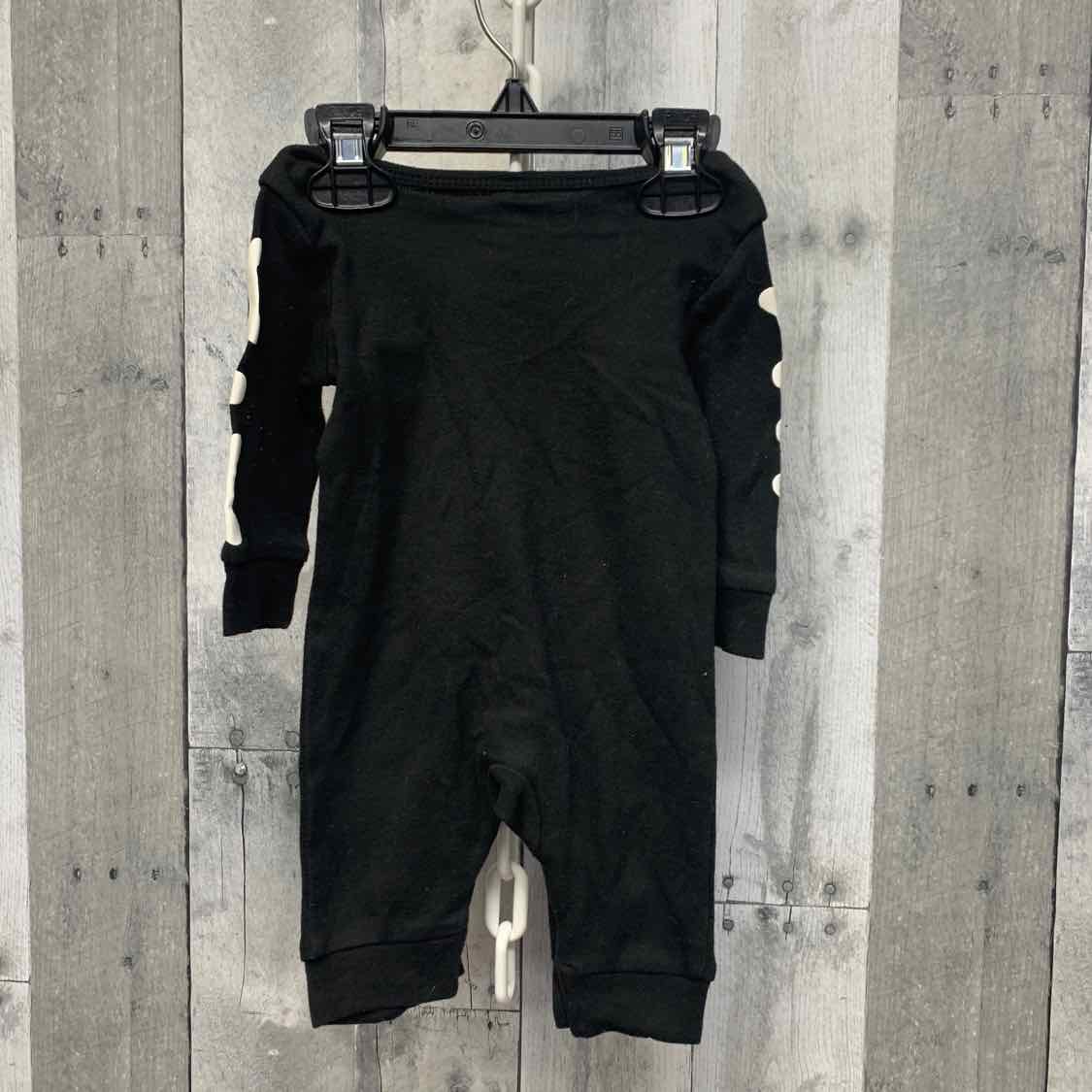 Size 0-3 Months Black/White Holiday Brands Romper