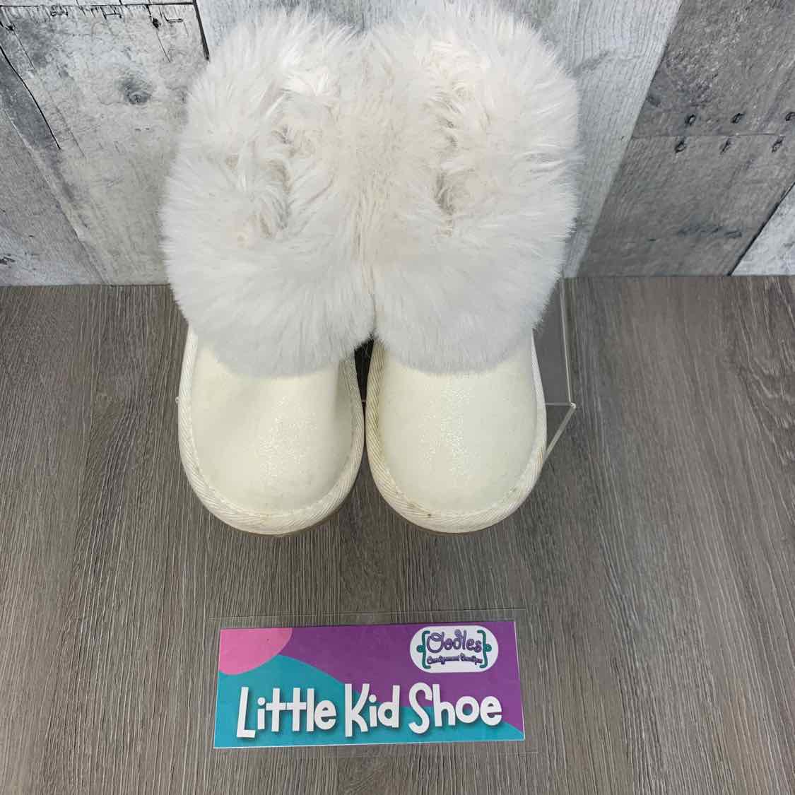 Size 6 White Gymboree Boots