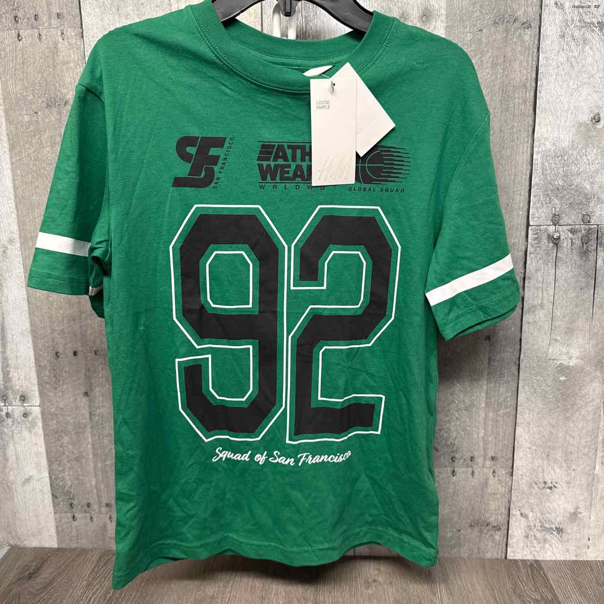 Size 8/10 Green Graphic H&M T Shirt