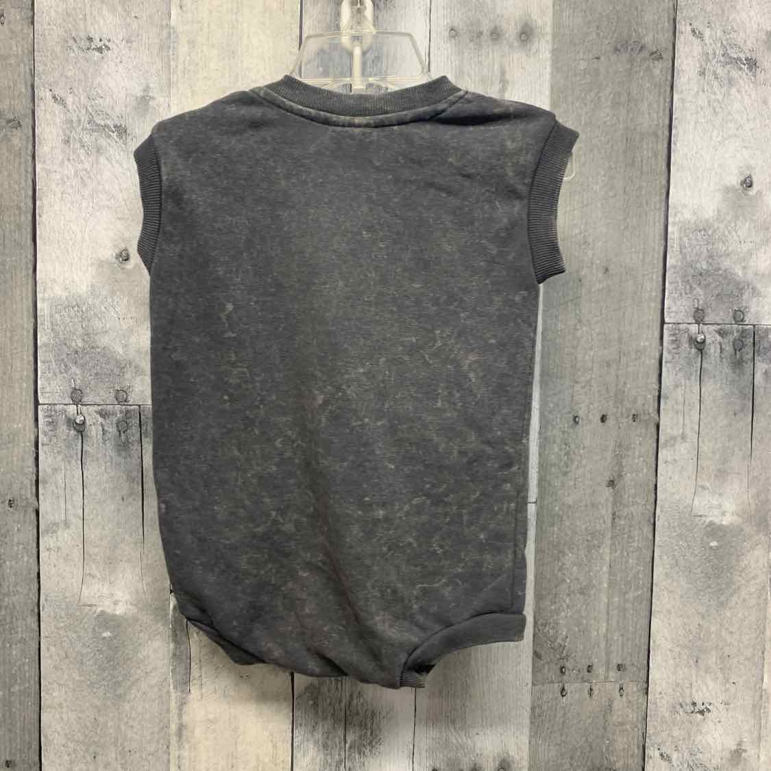 Size 18 Months Gray Graphic B Brand Romper