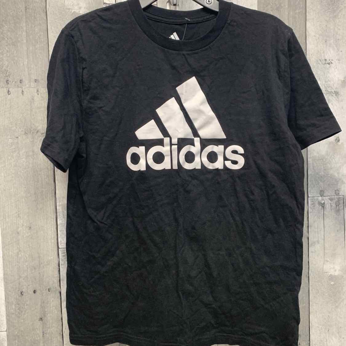 Size Medium Black Graphic Sport Brand T Shirt - OodlesCB