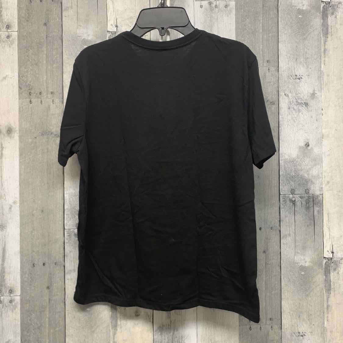 Size 14/16 Black Graphic Holiday Brands T Shirt