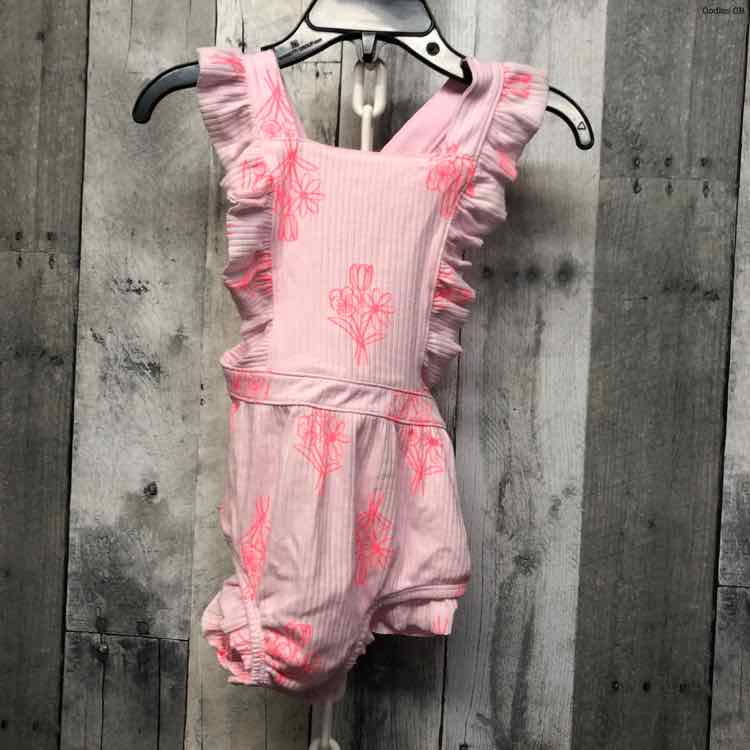 Size 12 Months Pink Print Cat & Jack Romper
