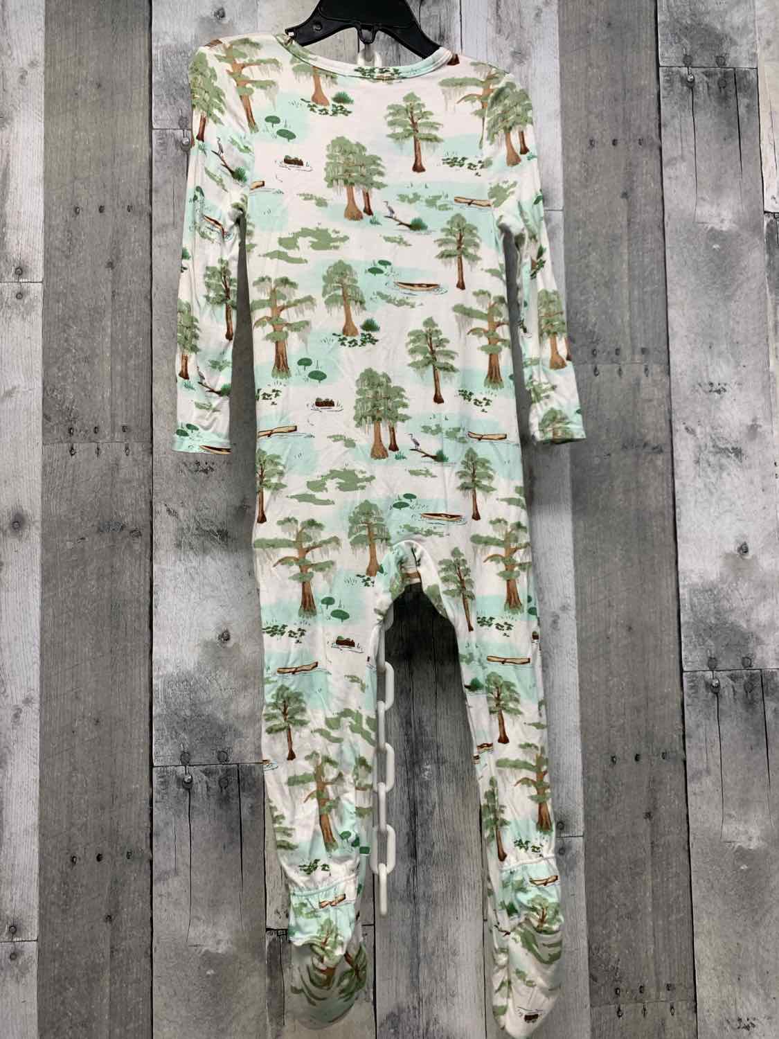 Size 18-24 Months White Print Bamboo Footy PJs