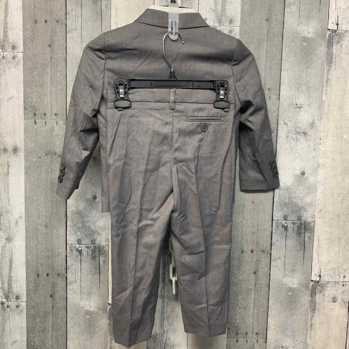 Size 4 White/Gray B Brand 2pc+ Suit