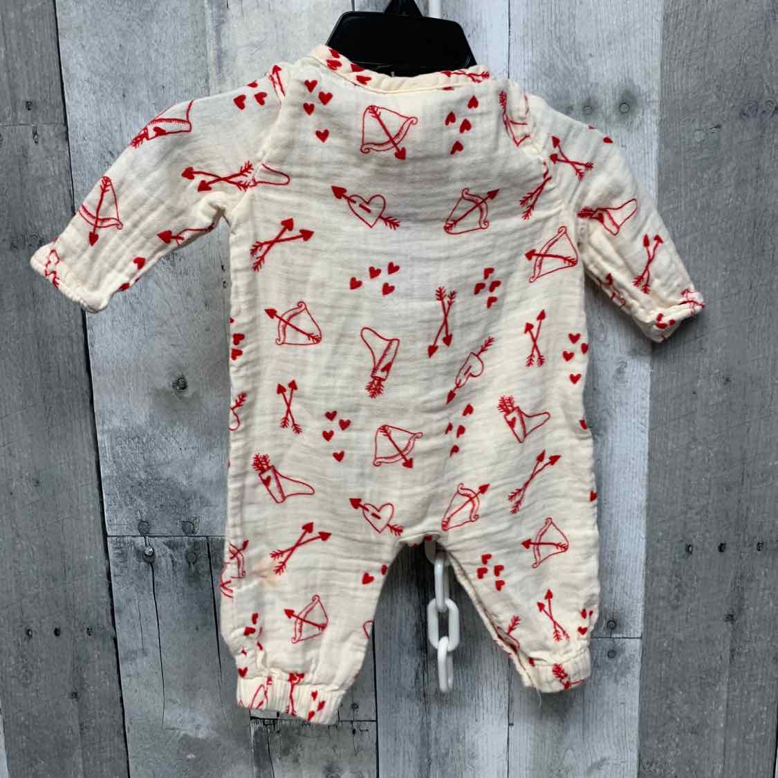 Size Newborn Ivory/Red Cat & Jack Romper