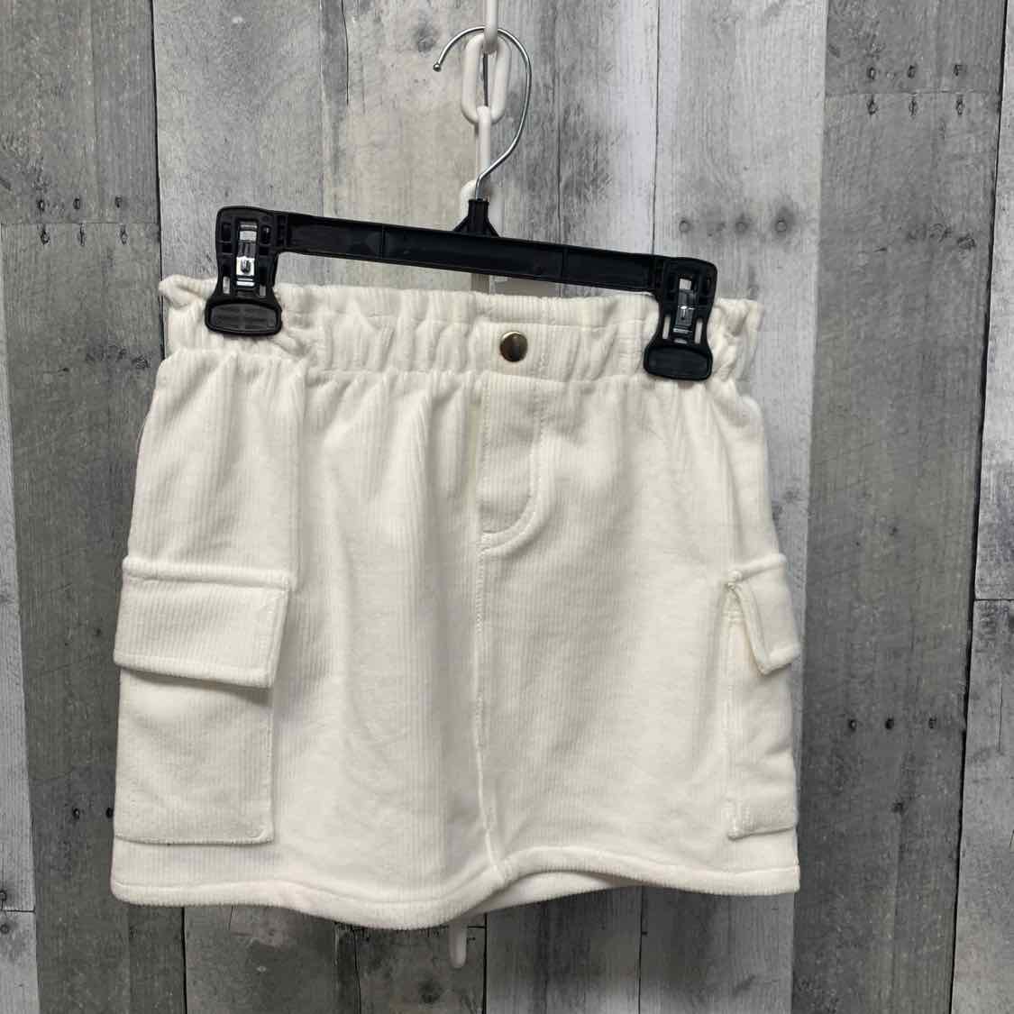 Size 5/6 White B Brand Skirt