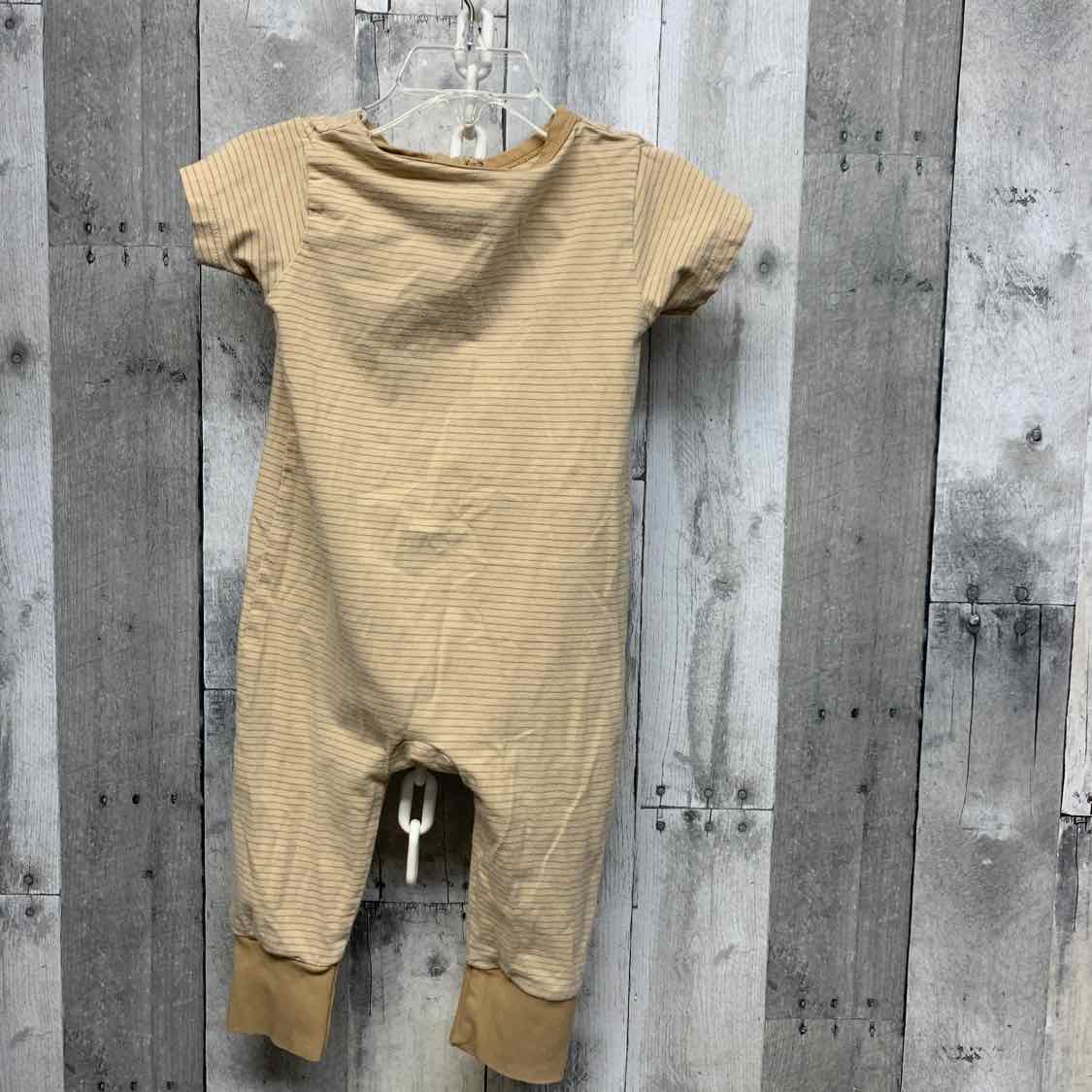 Size 12-18 Months Brown Striped Mid Brand Footy PJs