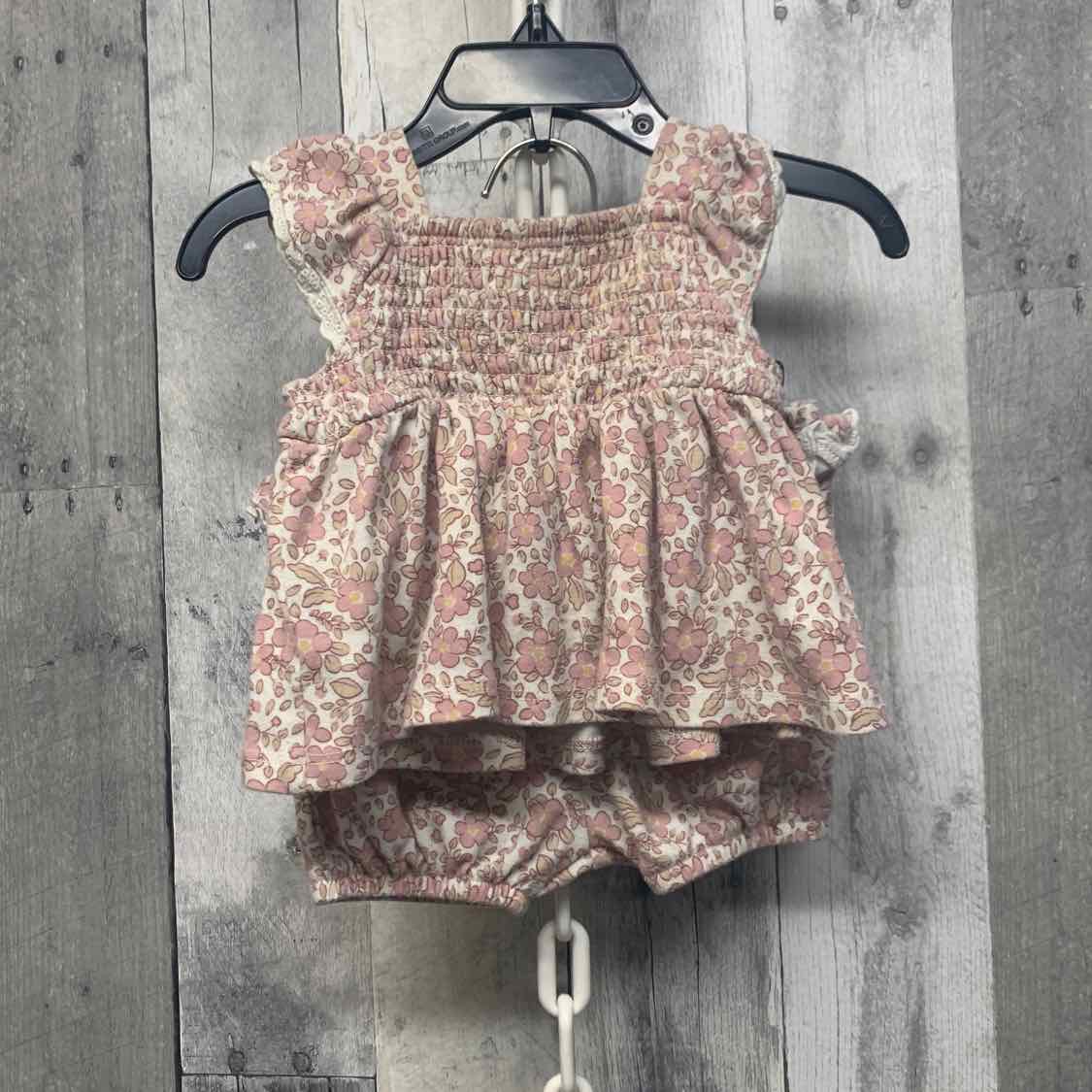 Size 3-6 Months Pink Floral Print Nicole Miller Shirt/Shorts