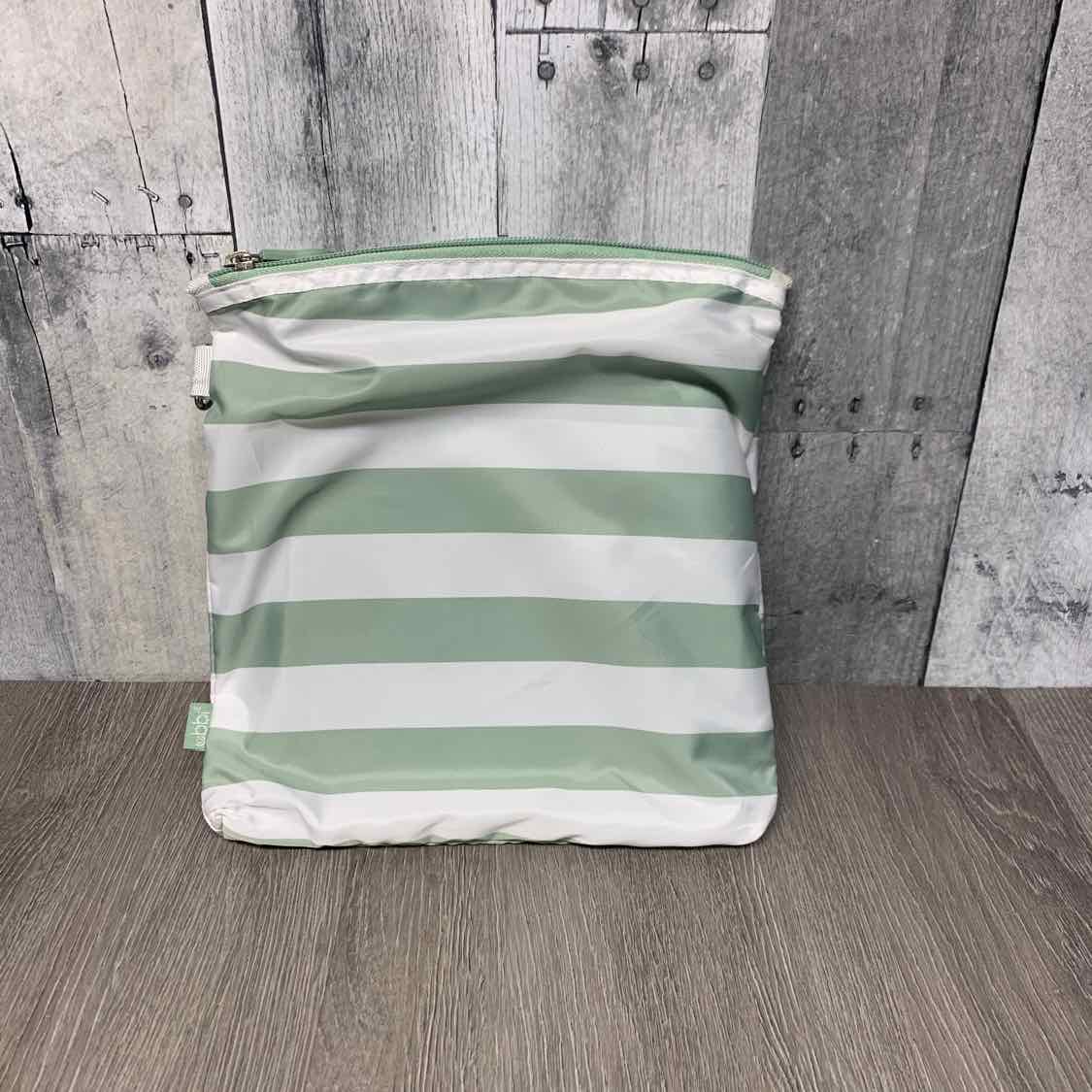 Ubbi Green Changing Pad - Travel