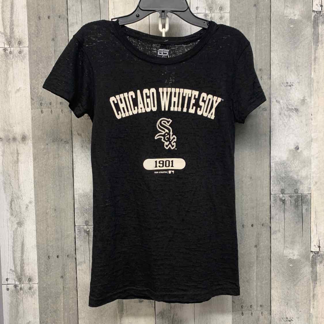 Size Large Black Team Apparel T Shirt