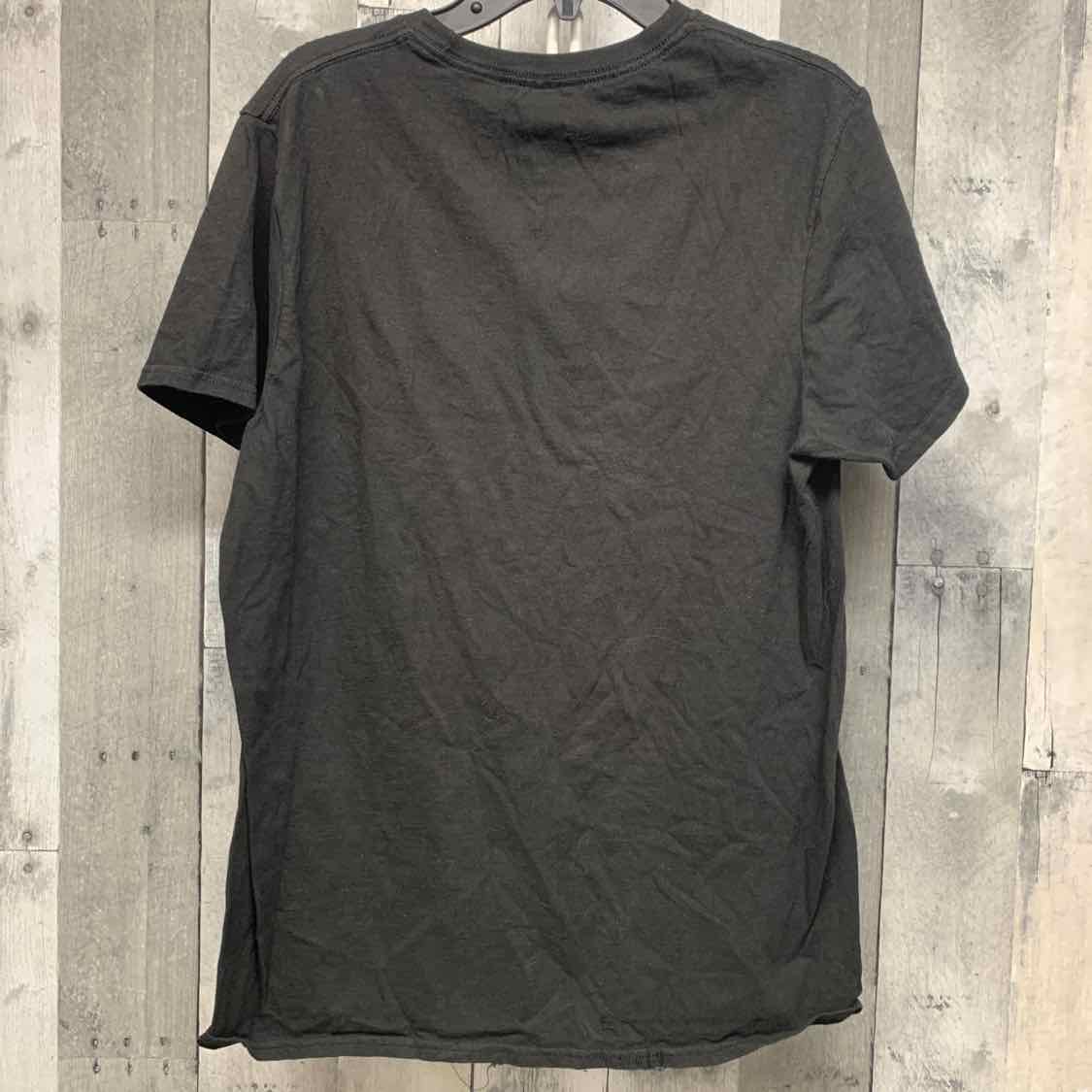 Size Medium Black Levi T Shirt