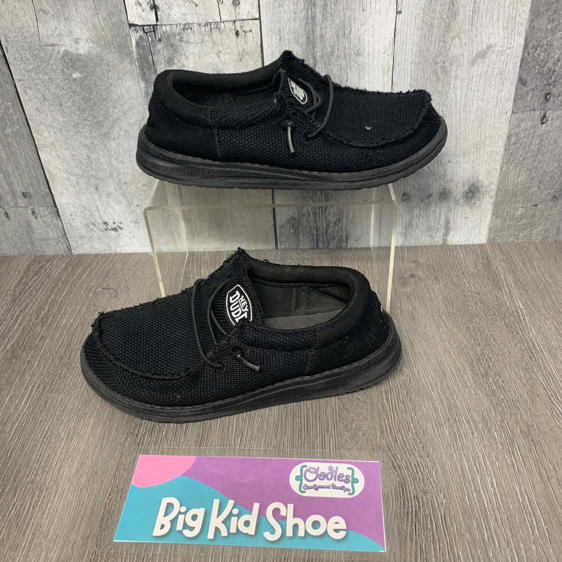 Size 2 Black Hey Dude Loafers