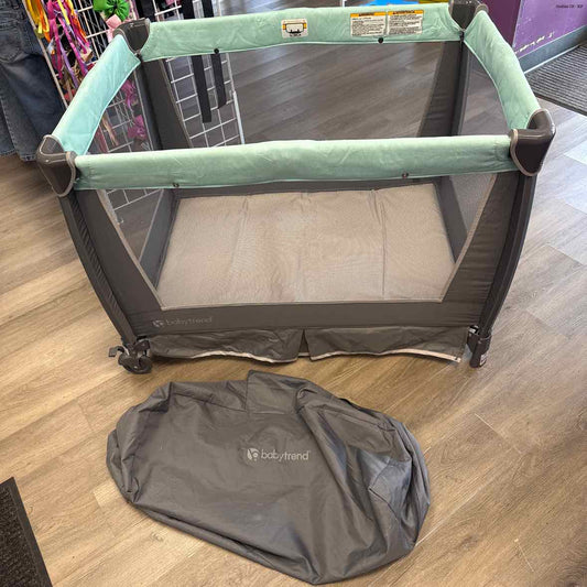 Baby Trend Mint/Gray Pack N Play