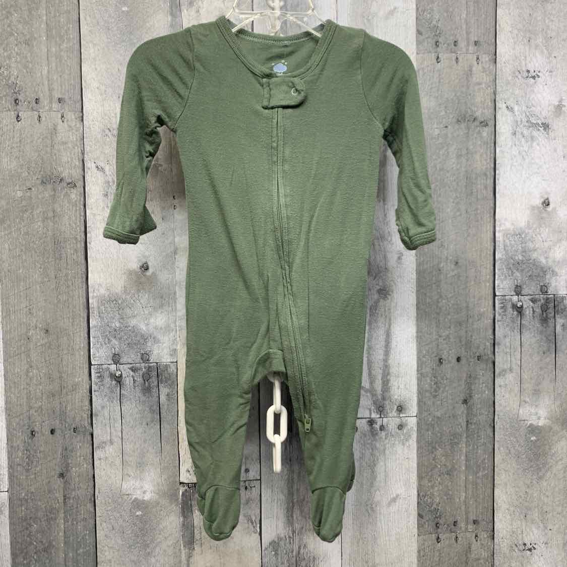 Size 0-3 Months Green Cloud Island Footy PJs