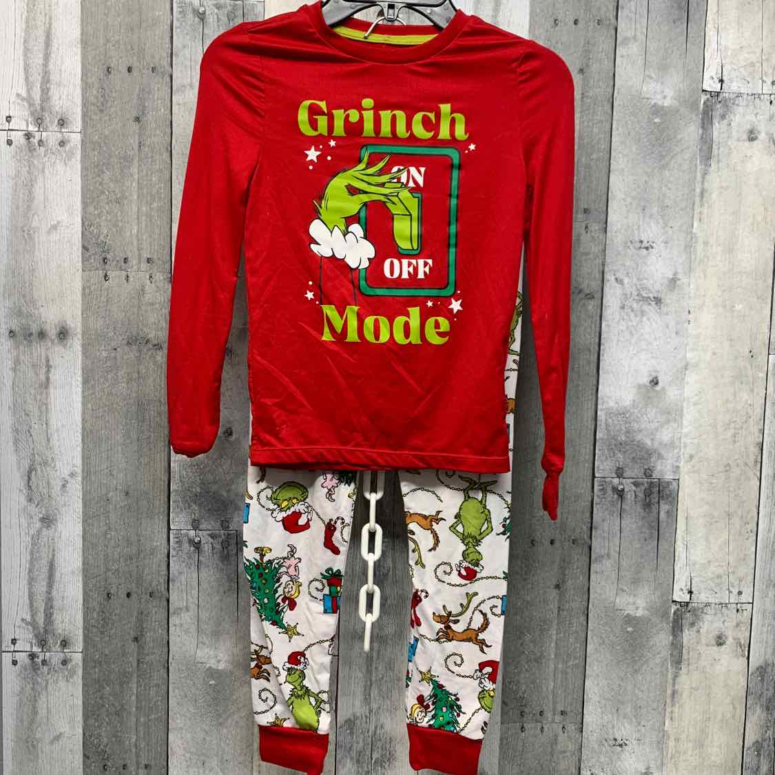 Size 8 Red/White Dr Seuss 2pc PJs