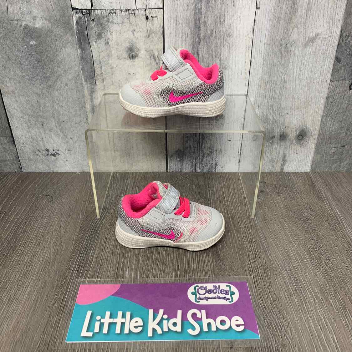 Size 2 Gray/Pink Sport Brand Sneakers