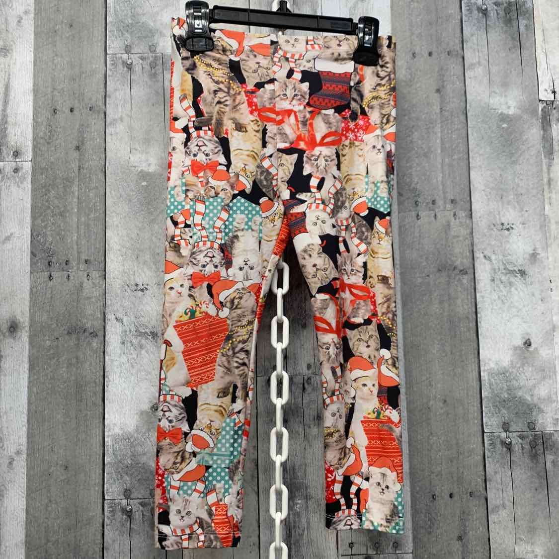 Size 5T Black Print B Brand Leggings