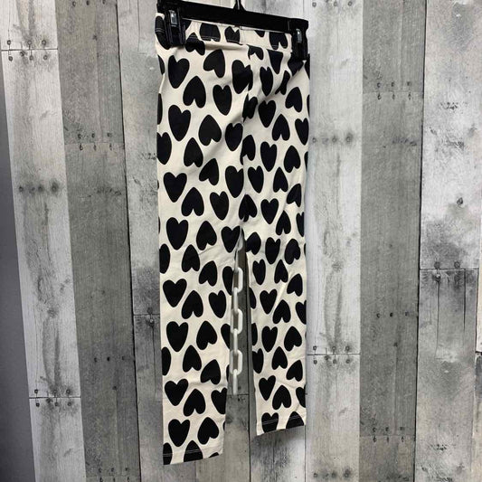 Size 6/6X White/Black Cat & Jack Leggings