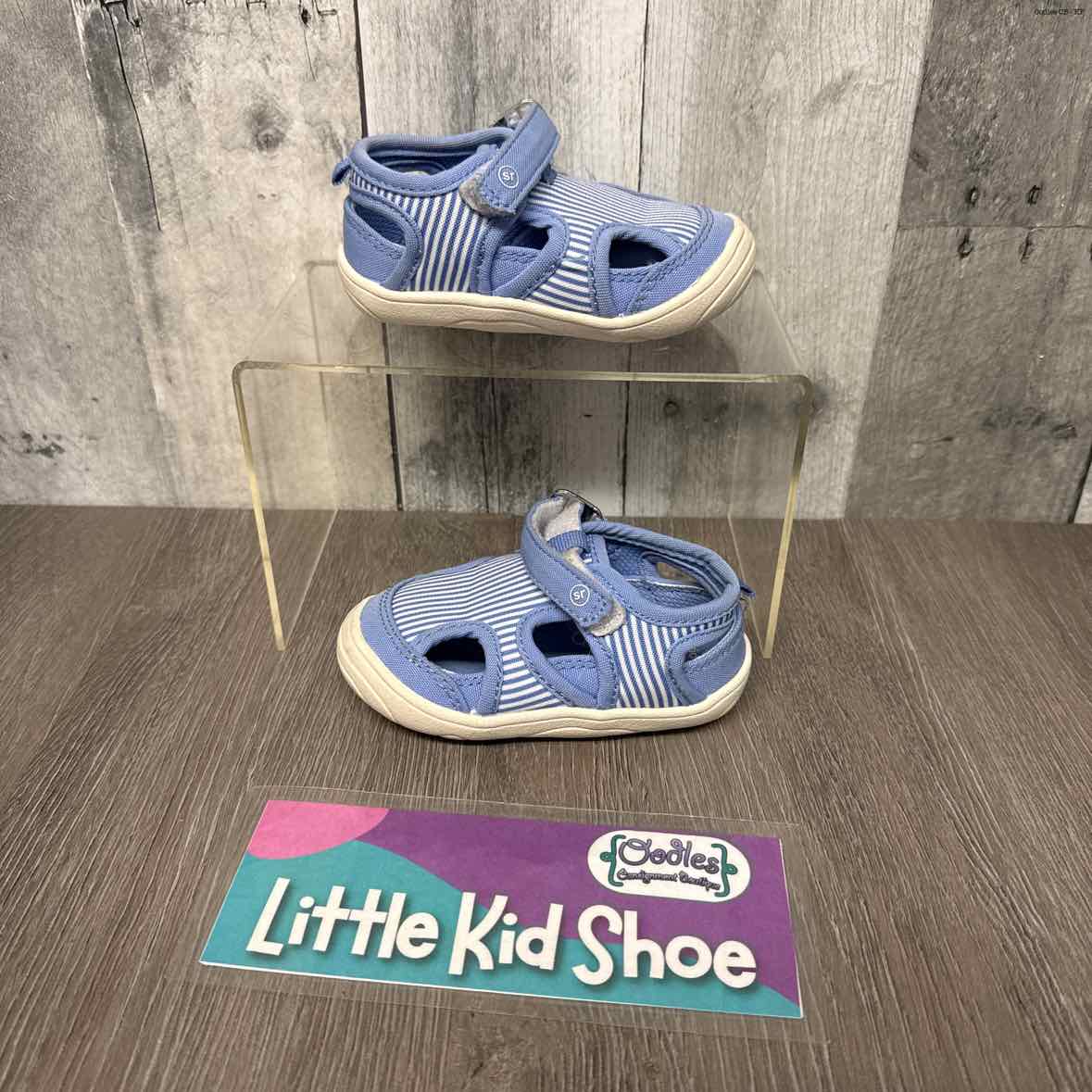 Size 5 Blue Striped Stride Rite Sneakers