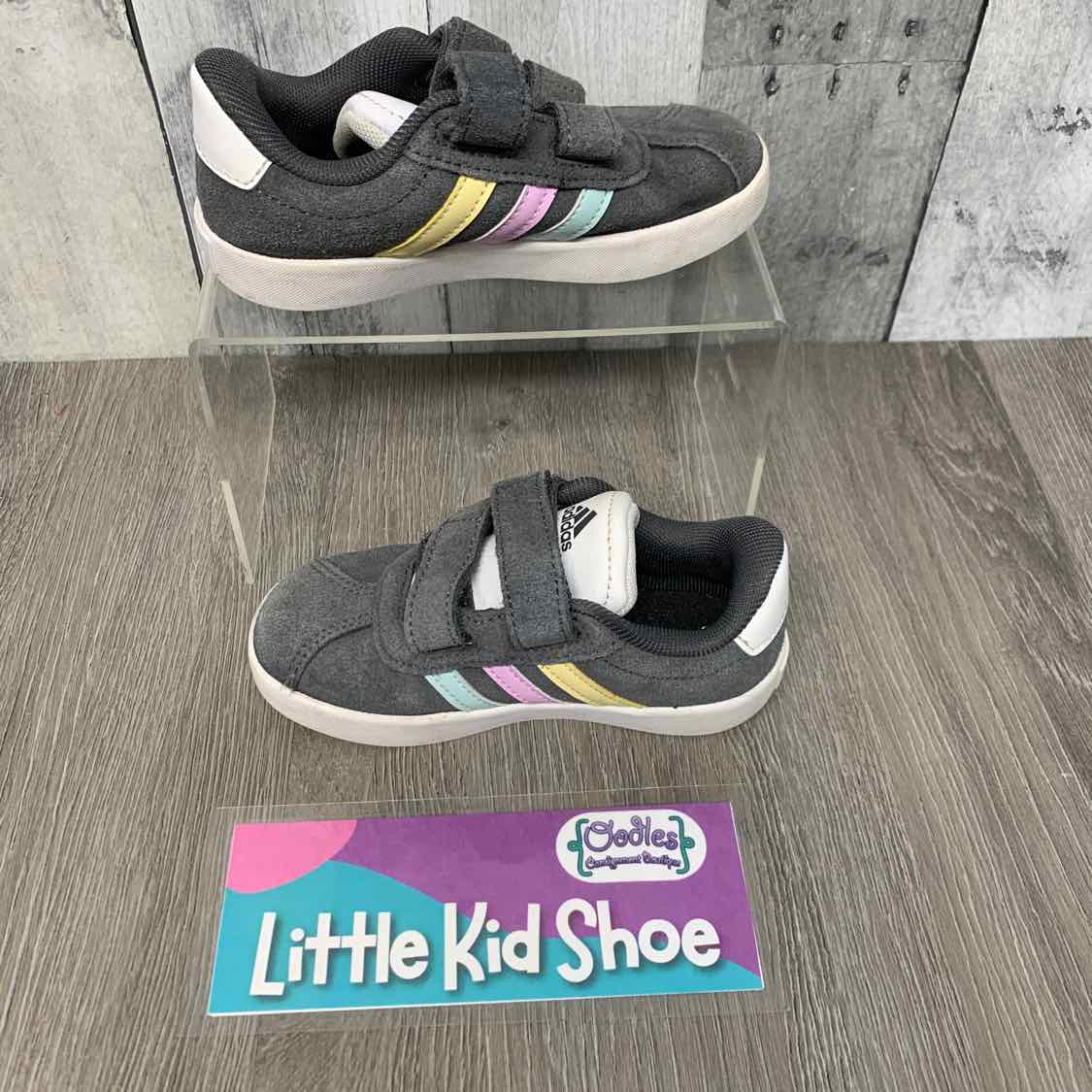 Size 9 Gray/White Sport Brand Sneakers