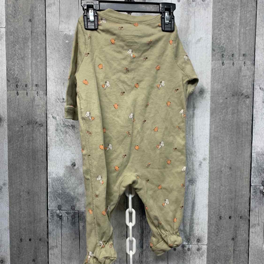 Size 3-6 Months Green/Orange Peanuts Footy PJs