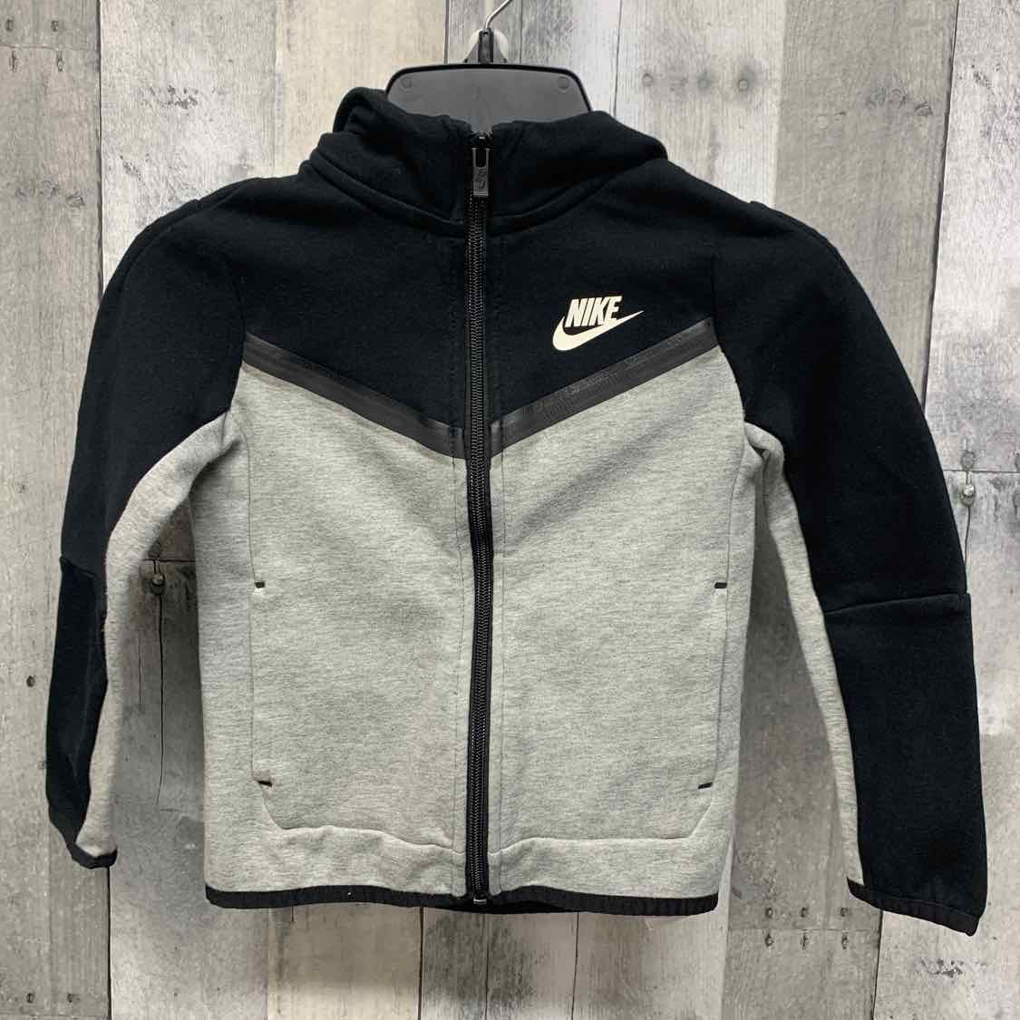 Size 4T Black/Gray Sport Brand Light Jacket