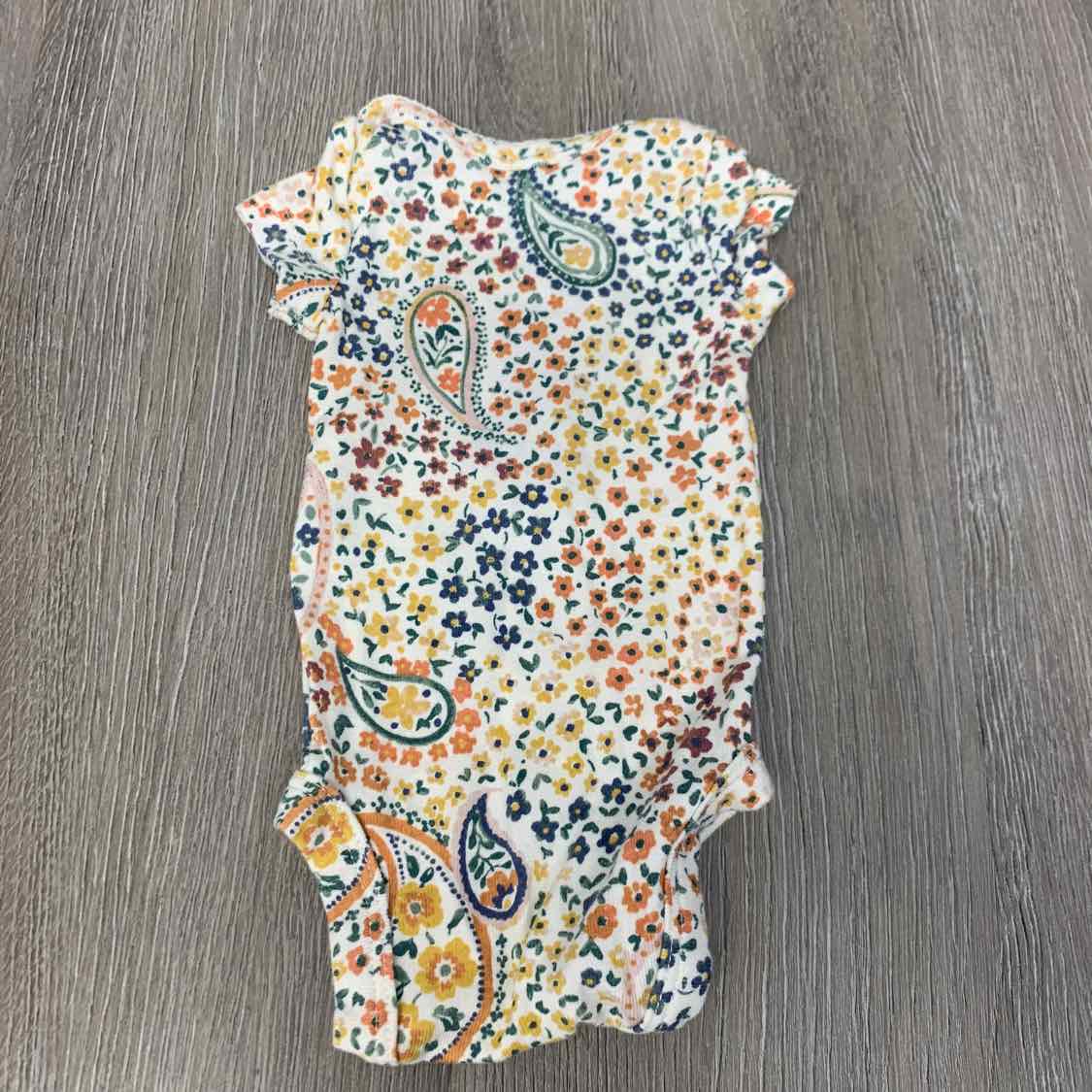 Size Preemie White/Yellow Carter's Bodysuit