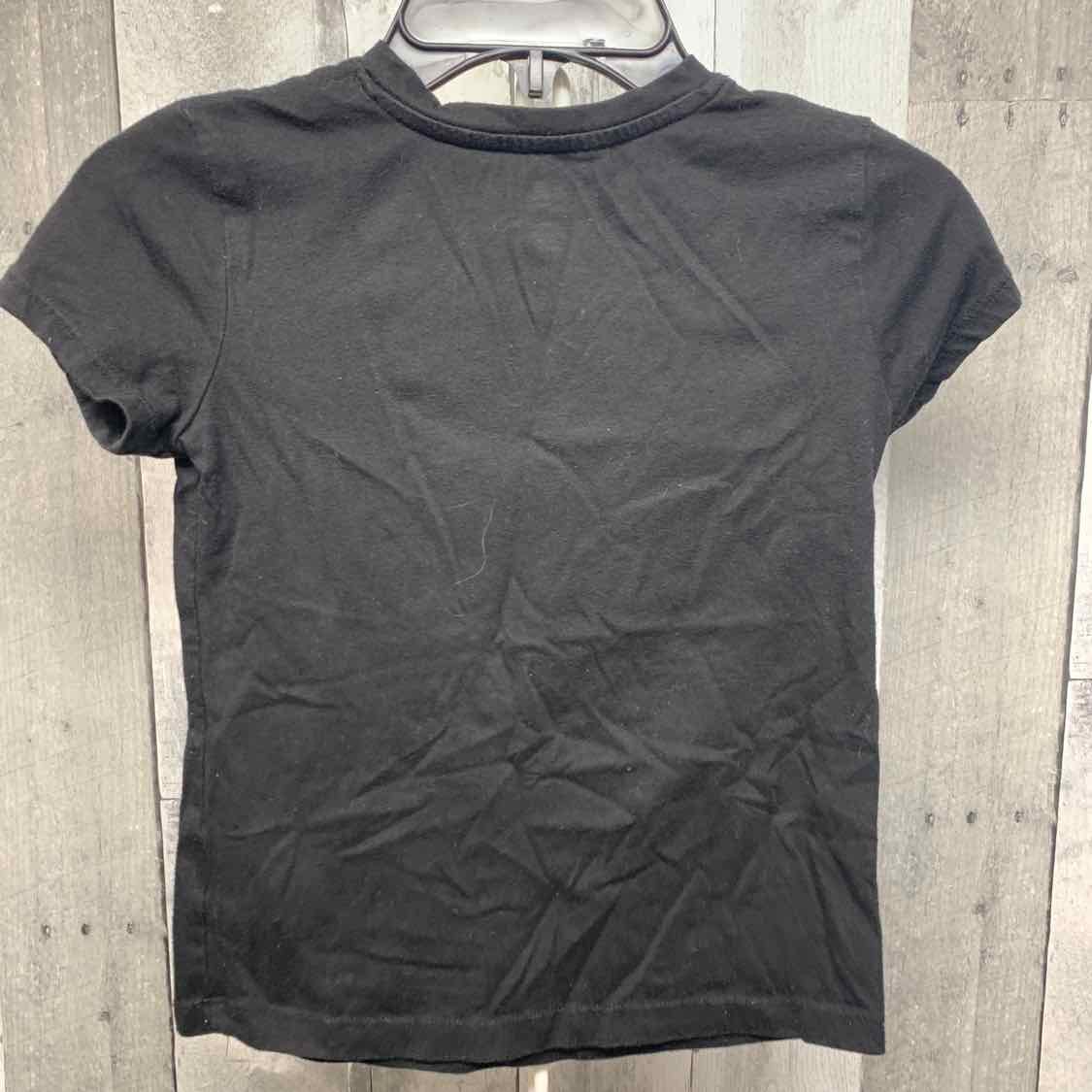 Size 6/6X Black Graphic Holiday Brands T Shirt