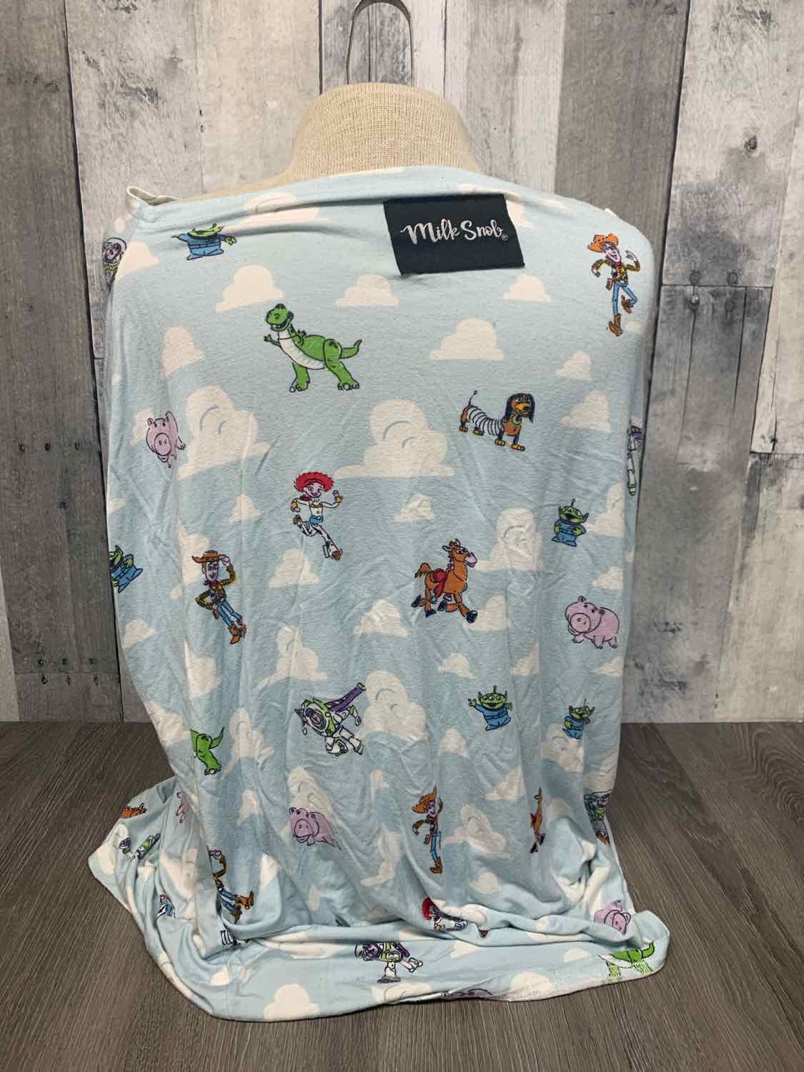 Milk Snob Blue Print Breastfeeding Cover