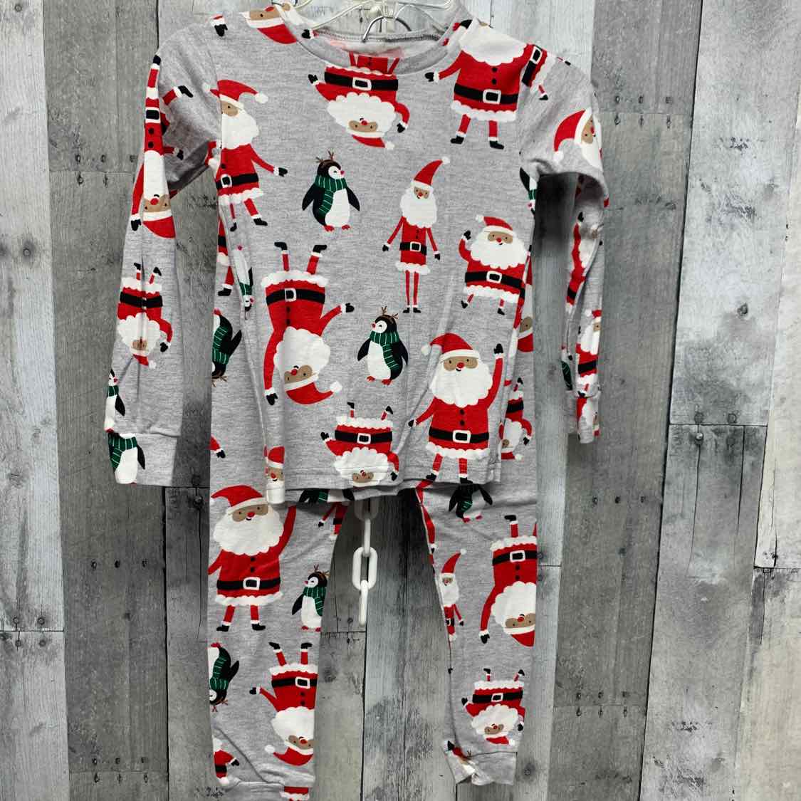 Size 5T Gray Print Just One You 2pc PJs