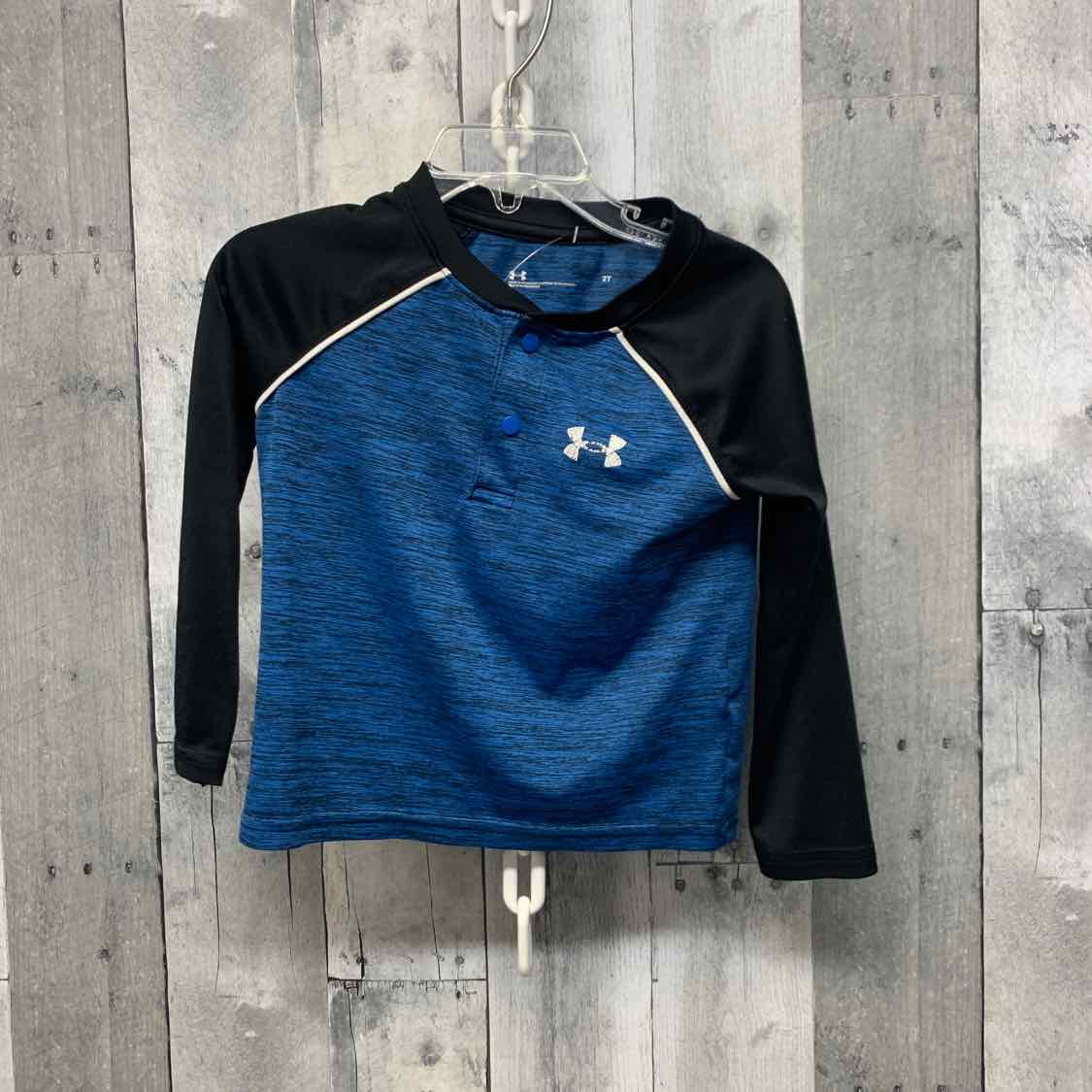 Size 2T Black/Blue Sport Brand Long Sleeve Shirt