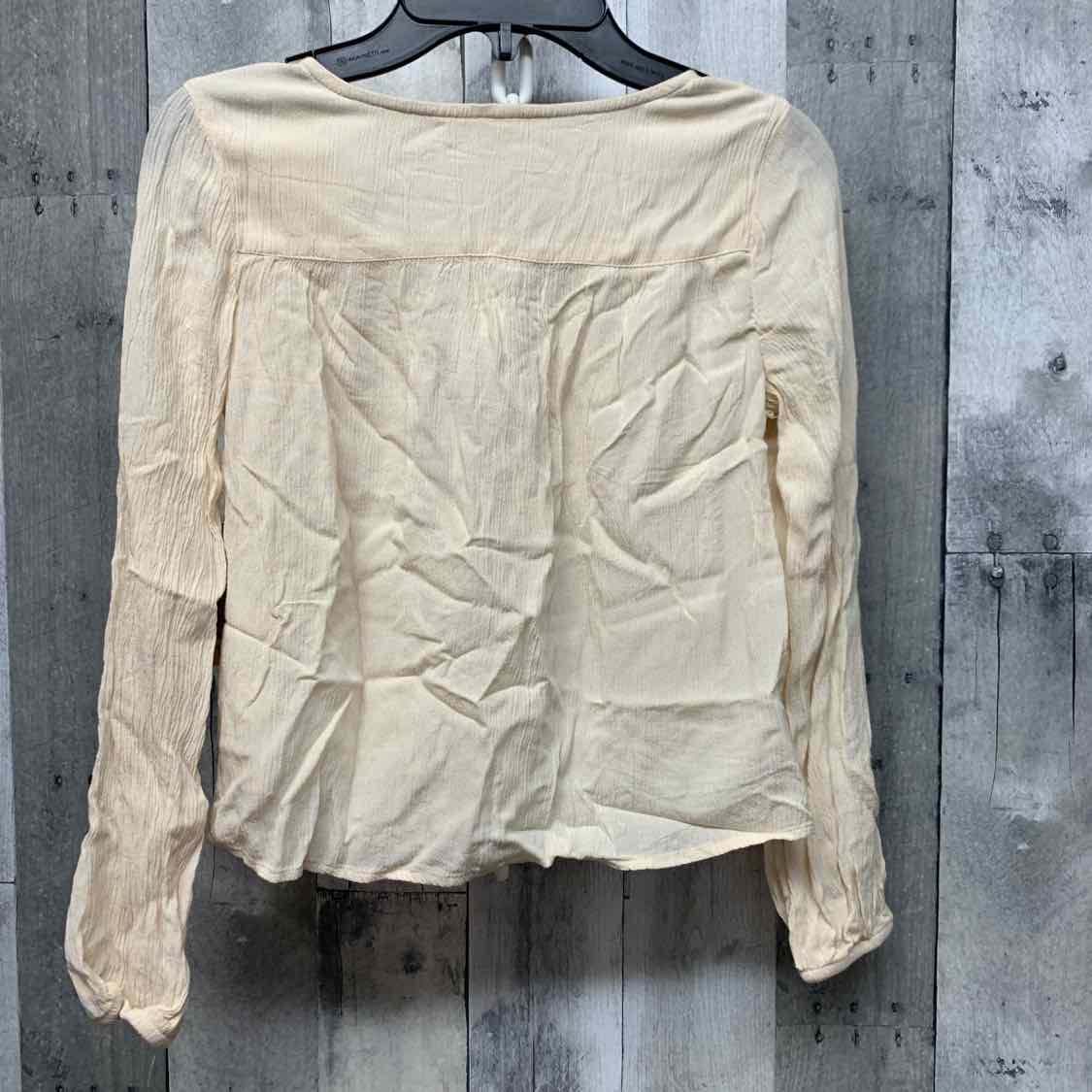 Size 8 Ivory Thereabouts Long Sleeve Shirt