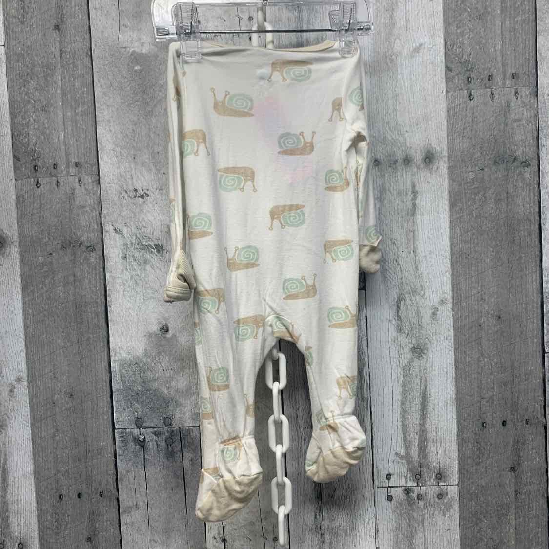 Size Newborn Tan/Green Cloud Island Footy PJs