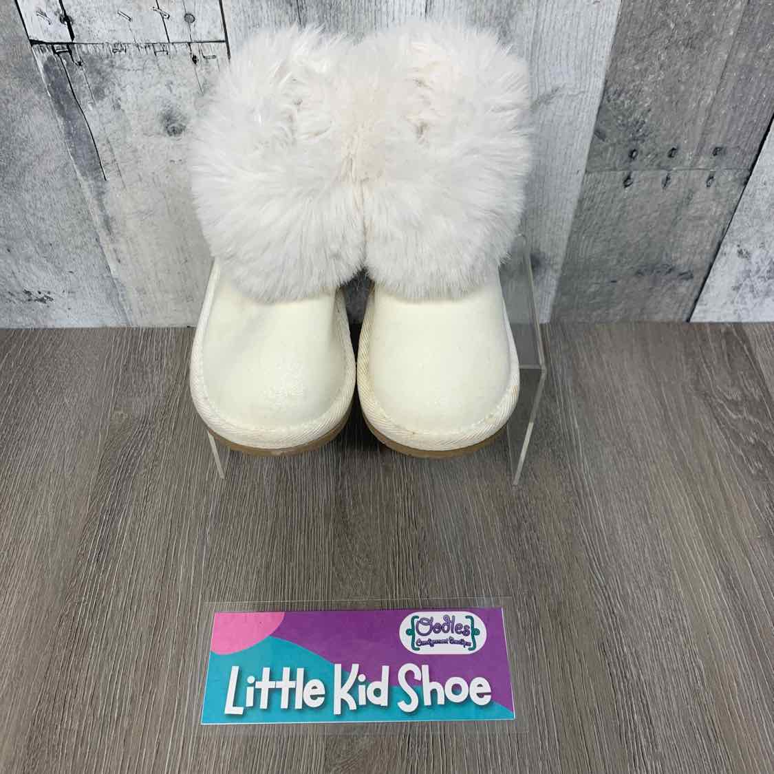 Size 6 White Gymboree Boots