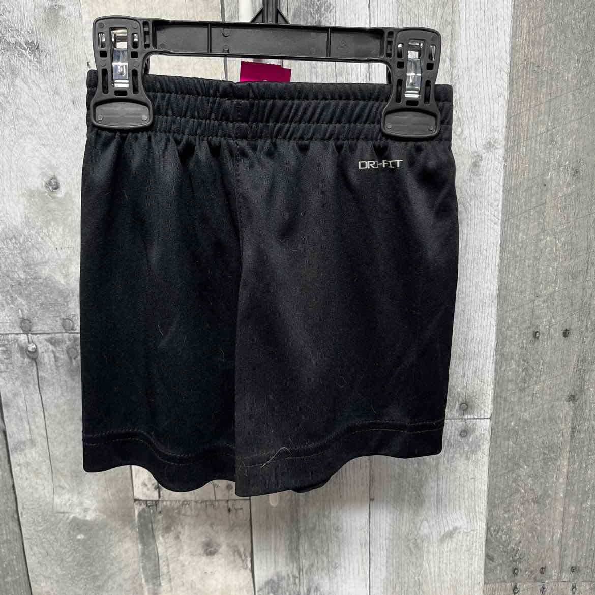 Size 2T Black/Green Sport Brand Shorts - Athletic