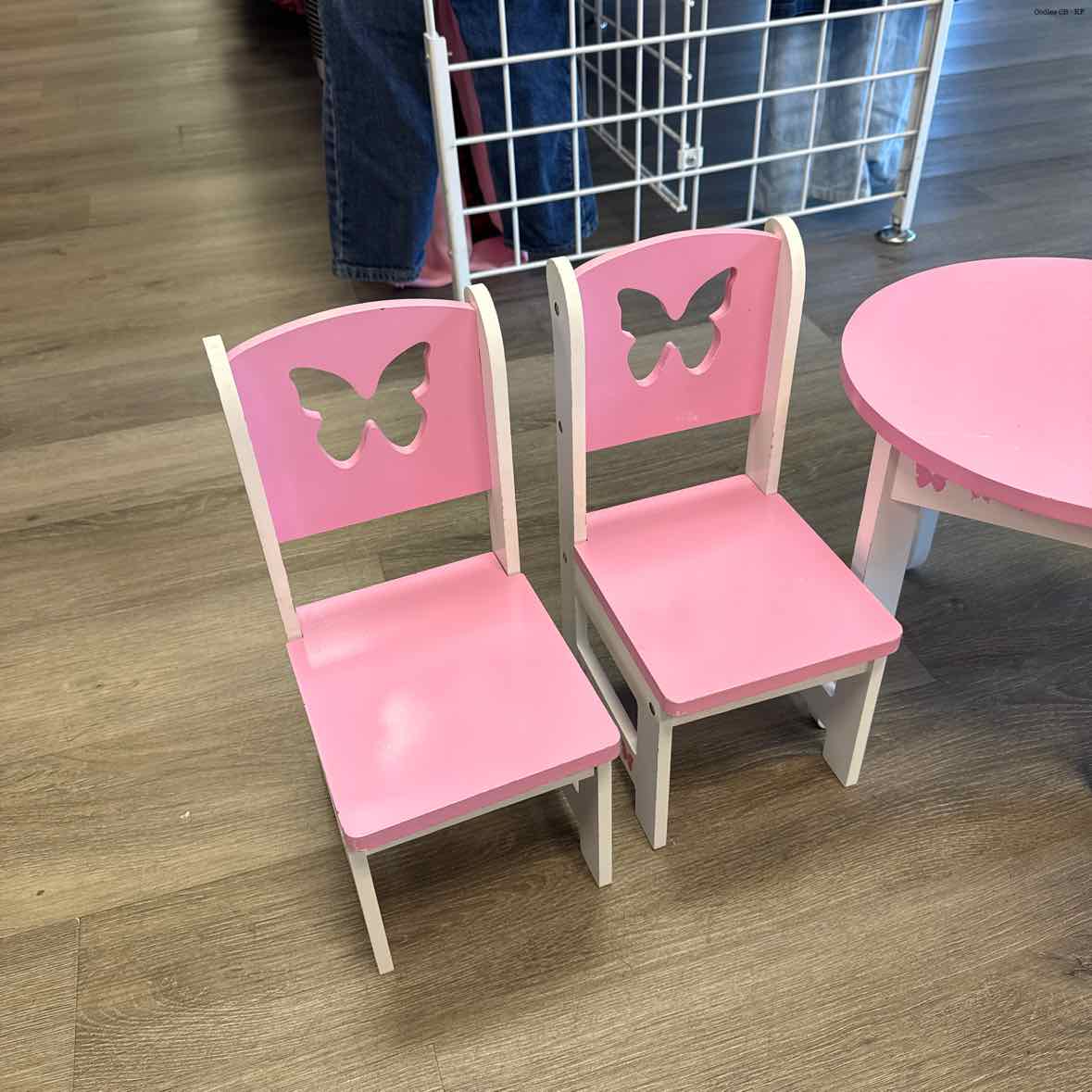 Generic White/Pink Doll Accessories