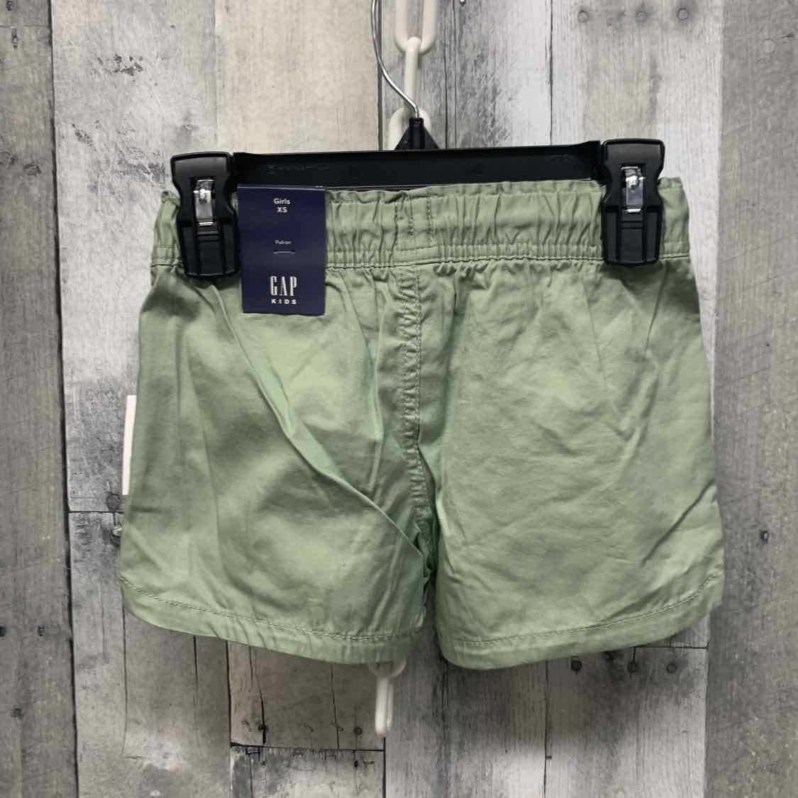Size 4/5 Green Gap Shorts