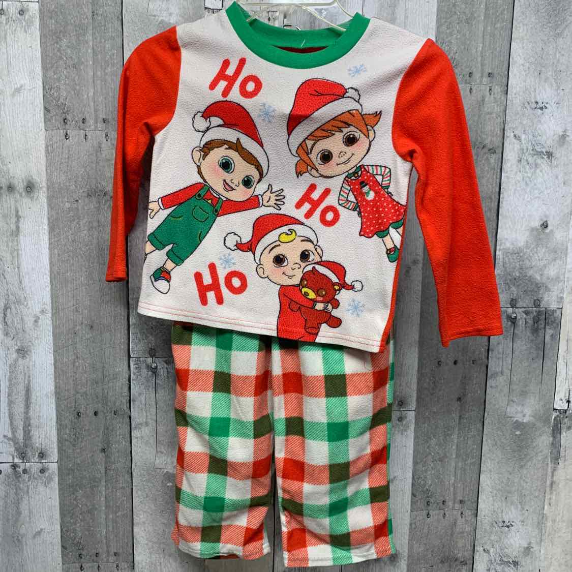 Size 4T Red/Green Mid Brand 2pc PJs