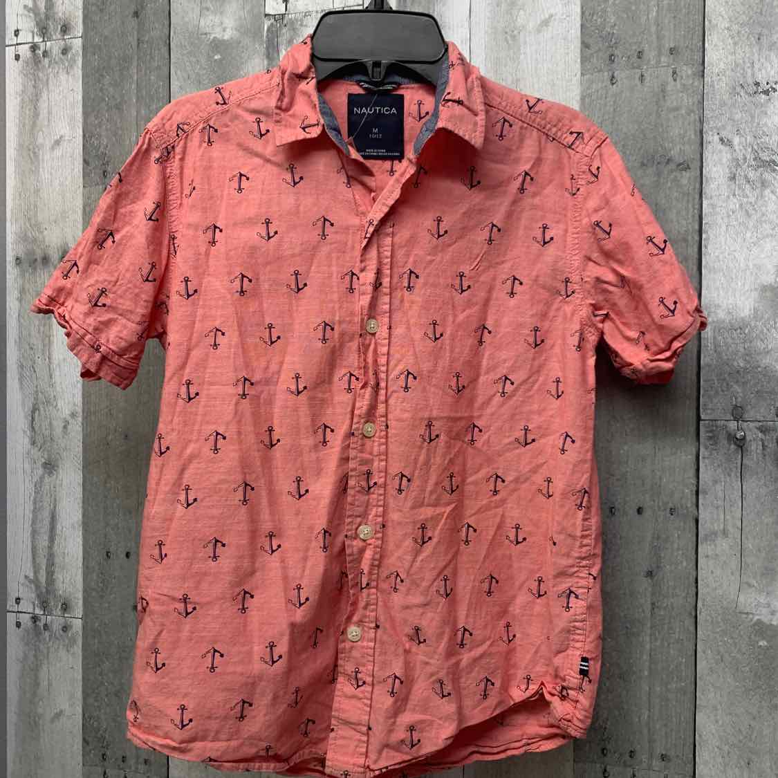 Size Medium Red/Navy Nautica Button Up