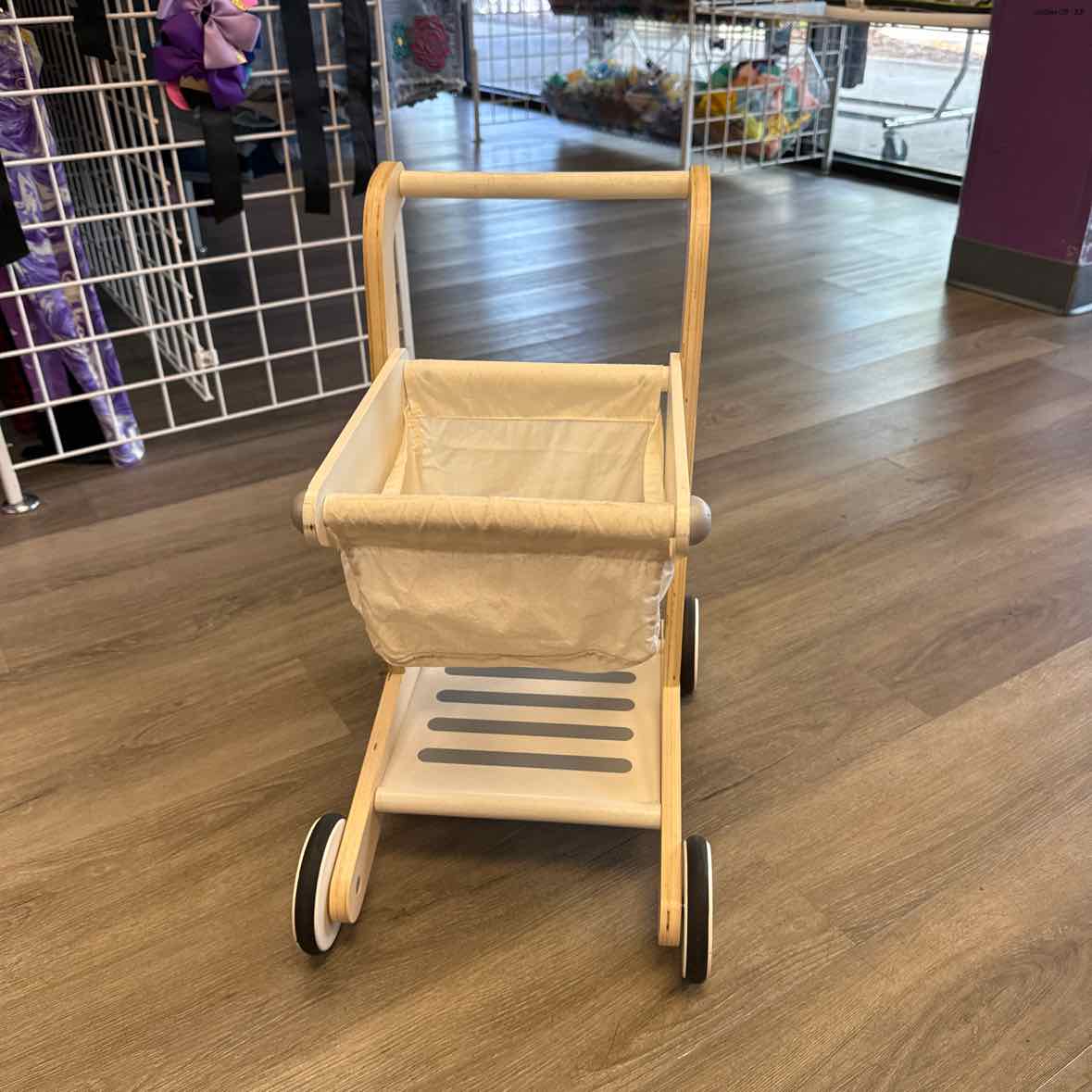 Pottery Barn Kids Tan/White Shopping Cart